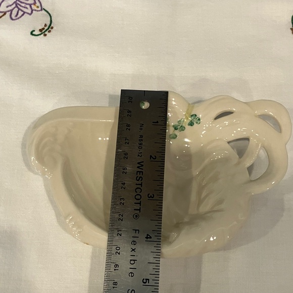 BELLEEK WOMAN HARP SHAMROCK NOUVEAU BUTTER TRAY TRINKET DISH - Picture 8 of 9